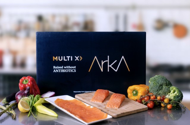 arka salmon display